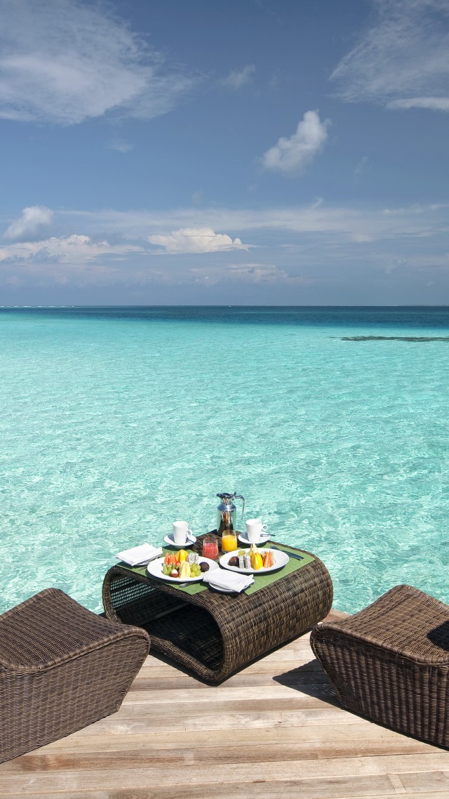 Constance Moofushi, Maldives, Best Hotels of 2017, tourism, travel. resort, vacation, sea, ocean, water (vertical)
