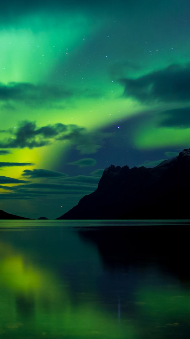 Aurora Borealis, 5k, 4k wallpaper, Abisko, Sweden, Europe, tourism, travel, green, lake, National Park (vertical)