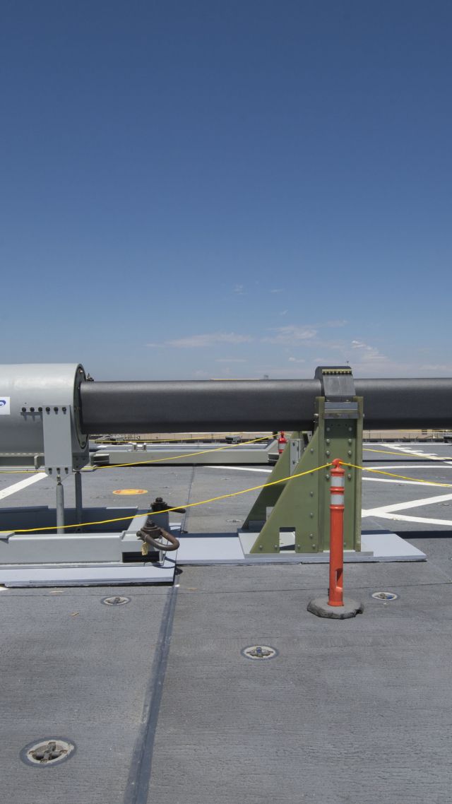 Hypersonic Railgun, Electromagnetic Railgun, U.S. Navy (vertical)