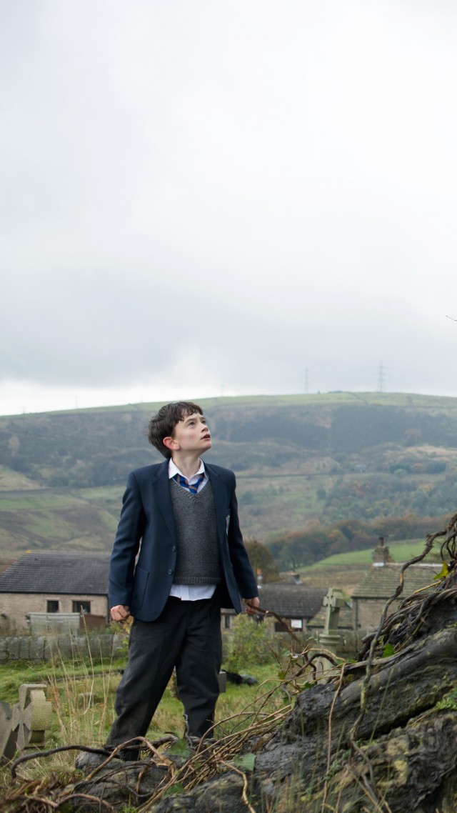 A Monster Calls, Lewis MacDougall, best movies of 2016 (vertical)
