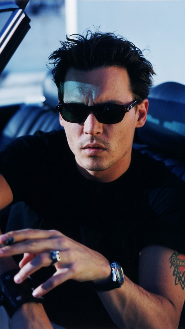Johnny Depp, actor, director, musician, screenwriter, producer, car, glasses, cigarette, tattoo (vertical)