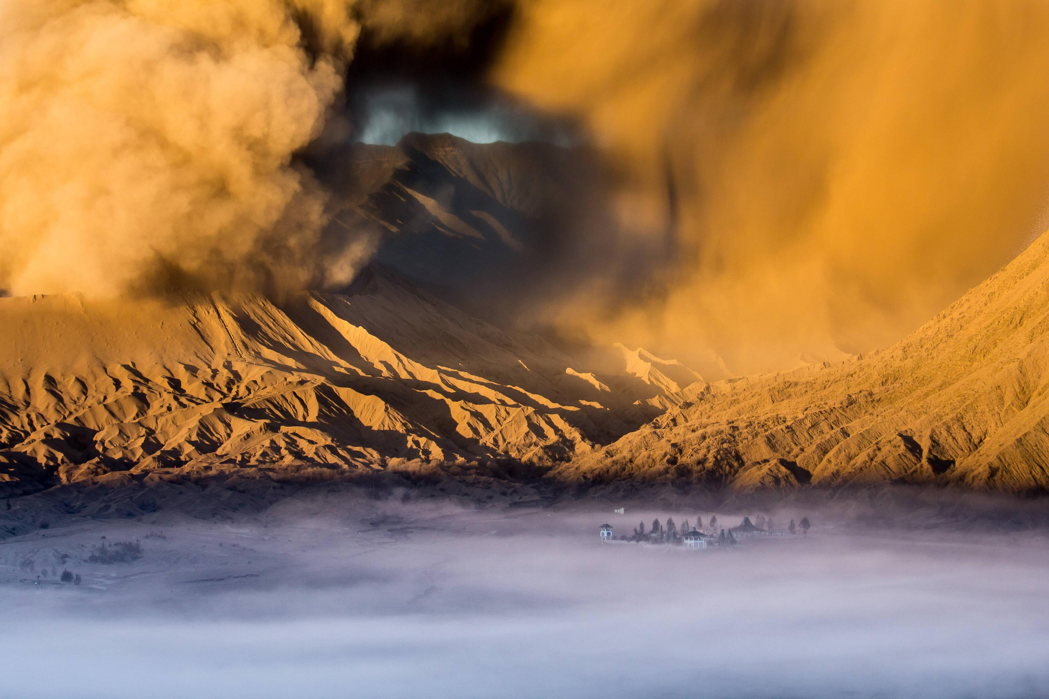 Wallpaper Sandstorm, 4k, HD wallpaper, City, Valley, Clouds, Desert