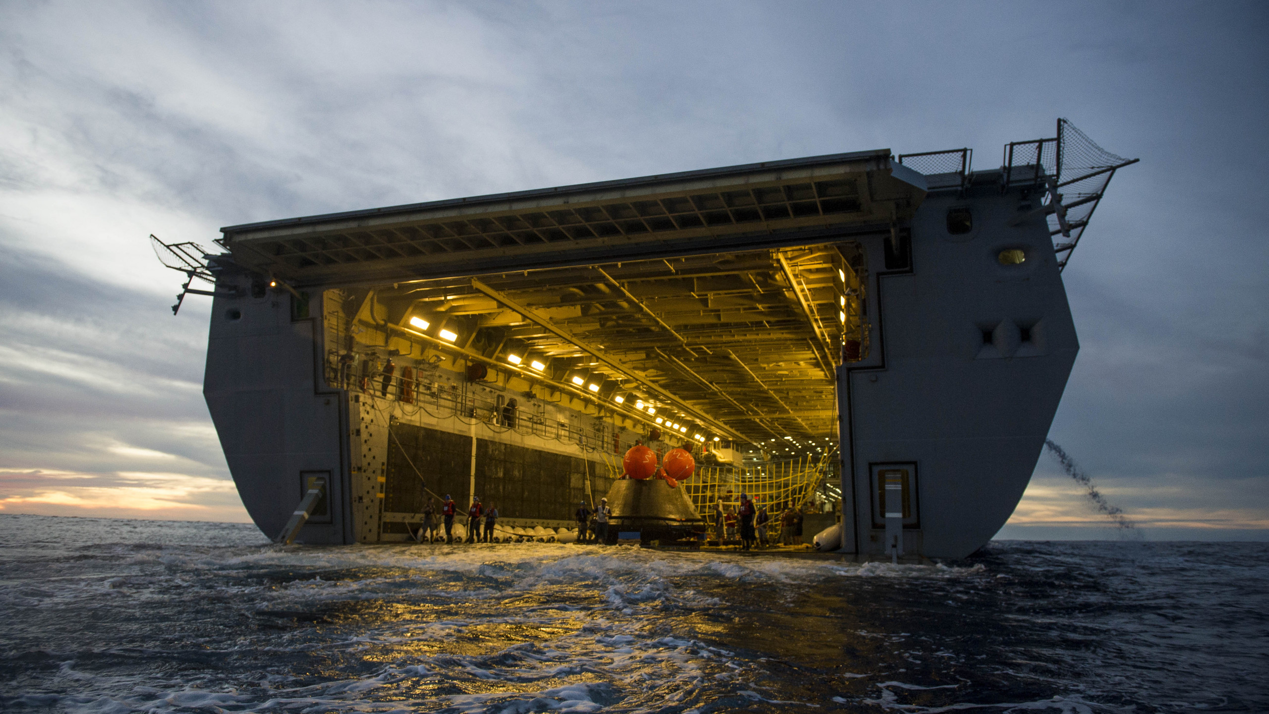 Wallpaper USS Anchorage, rescue mission, NASA, Orion spaceship, MC1